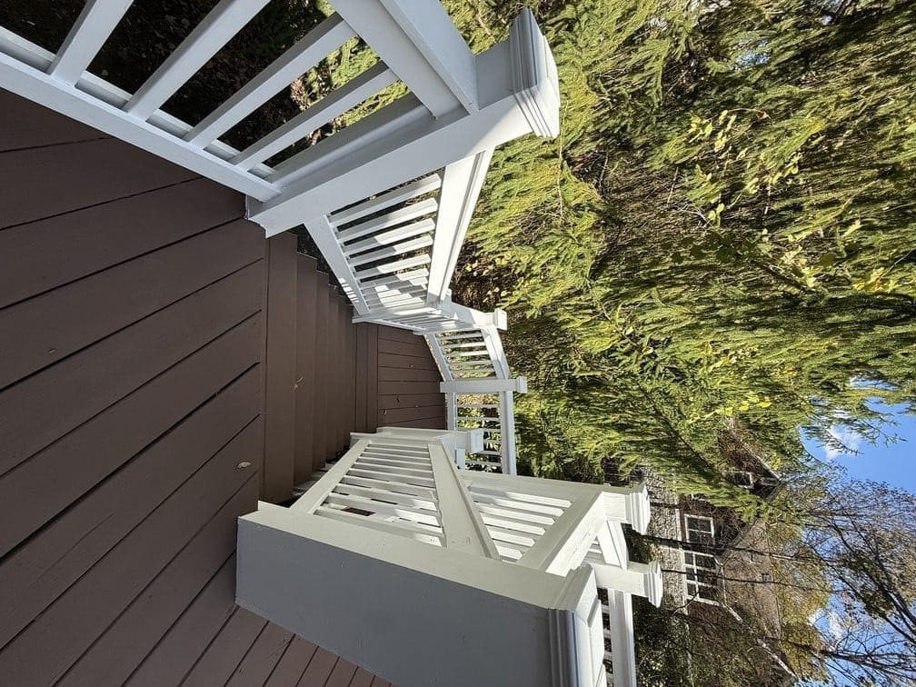 renovated-deck-stairs-white-railing-rotated